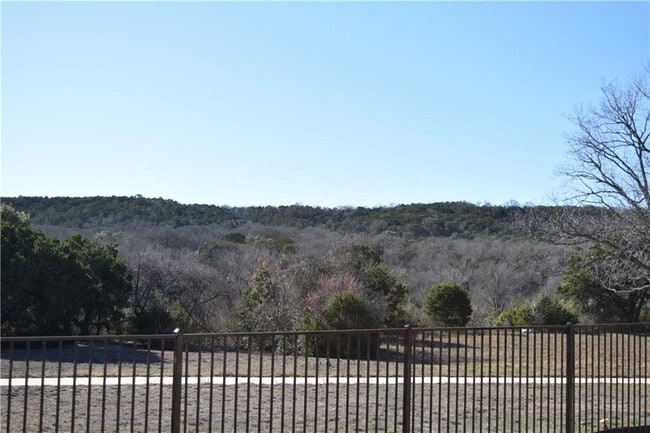 Building Photo - 2504 Caddo Canoe Dr