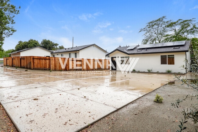 Building Photo - 5249 Olive Ranch Rd