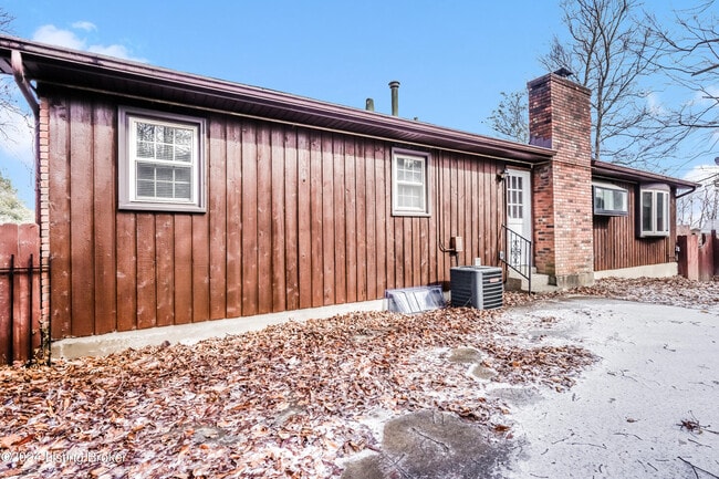 Building Photo - 1222 Constitution Dr