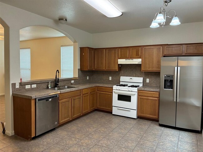 Building Photo - 2514 Allred Dr