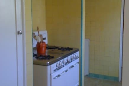 Generous Pantry, O'Keefe & Merritt Oven/Stove - 9135 Gibson St