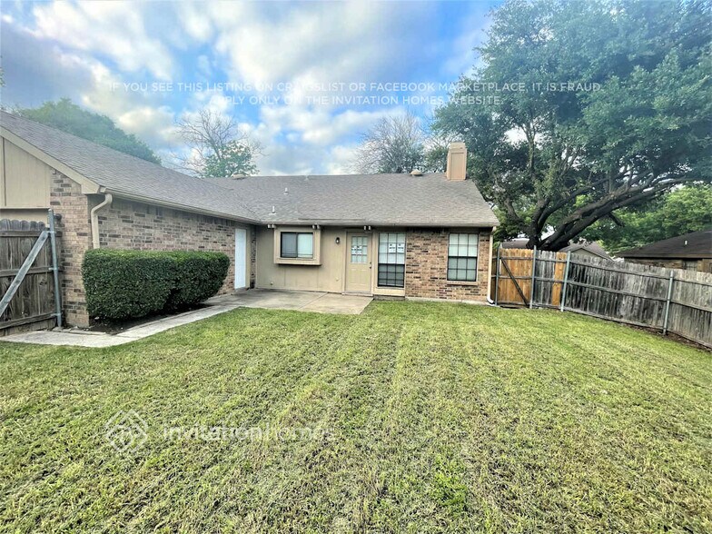 Building Photo - 1028 Twin Falls Dr
