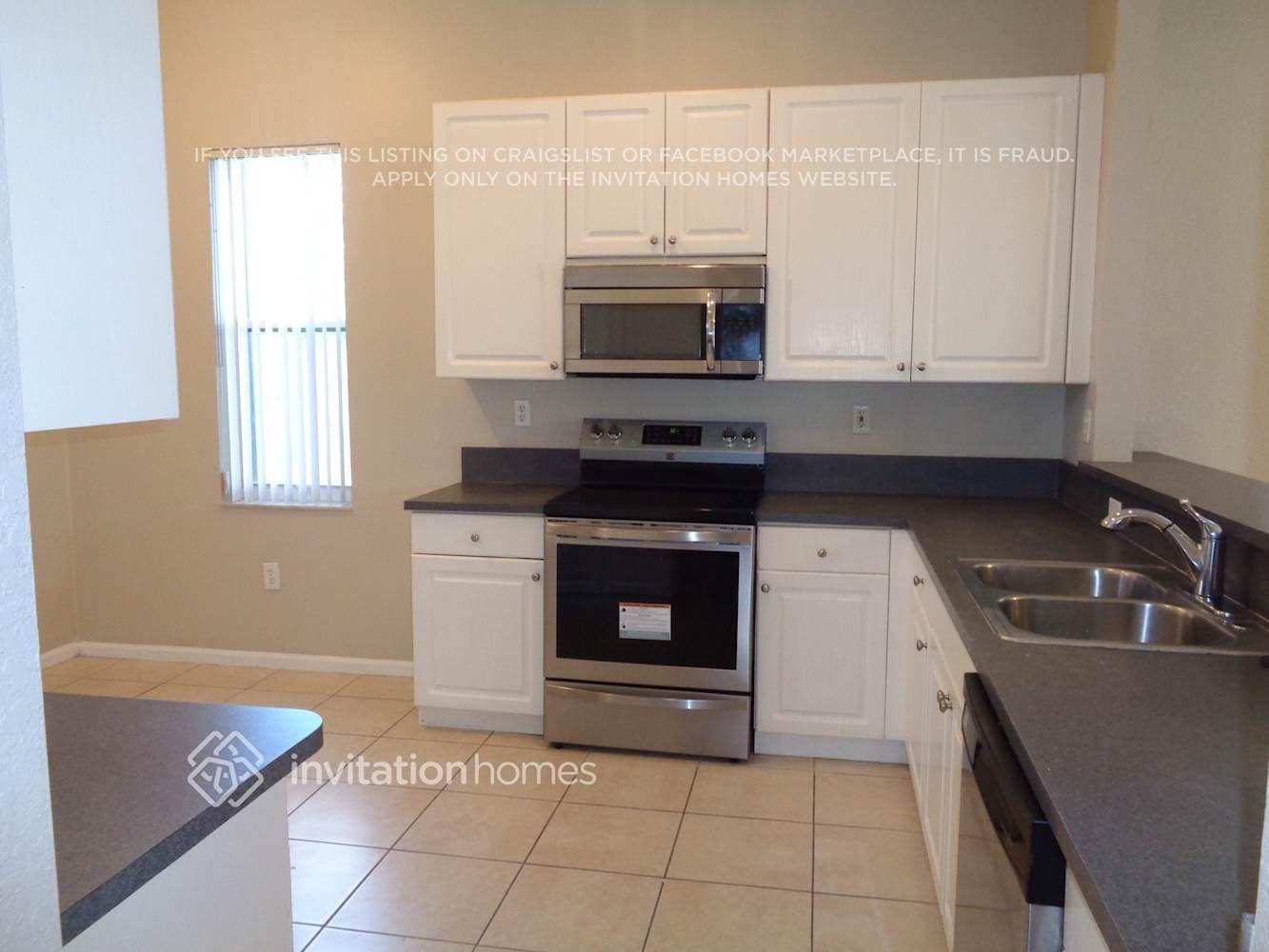 Building Photo - 4500 W Broward Blvd