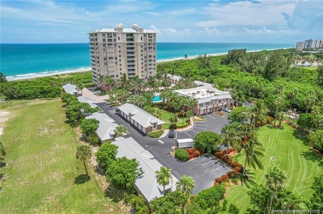 Building Photo - 3702 N Hwy A1A