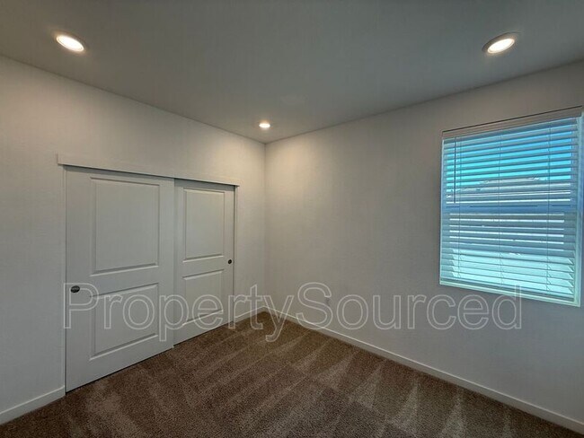 Building Photo - 754 Shearwater Rd