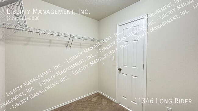 Building Photo - 11346 Long Rider