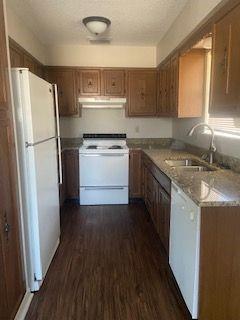 Building Photo - 610 S Bowie Dr