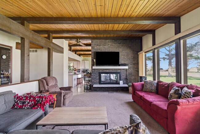 Building Photo - 3942 Stark Ln