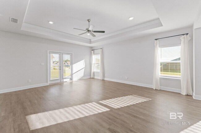 Building Photo - 21121 Yosemite Blvd