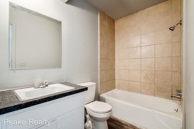 Building Photo - 508 SW 59th St