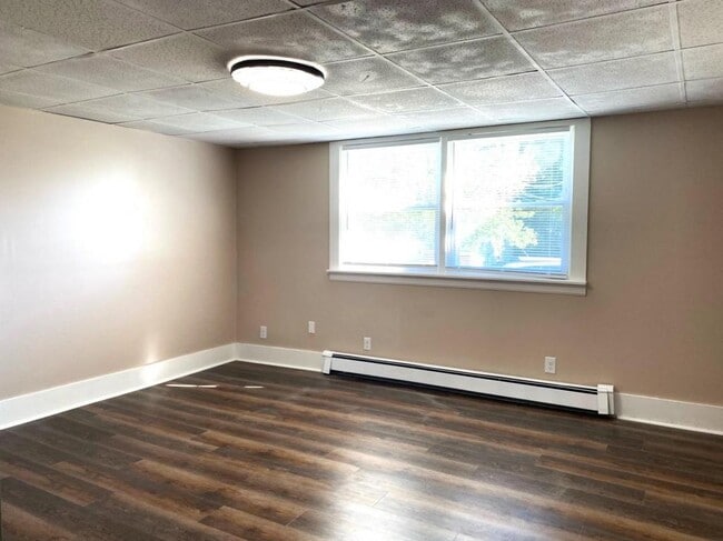 Building Photo - 27 Patterson St