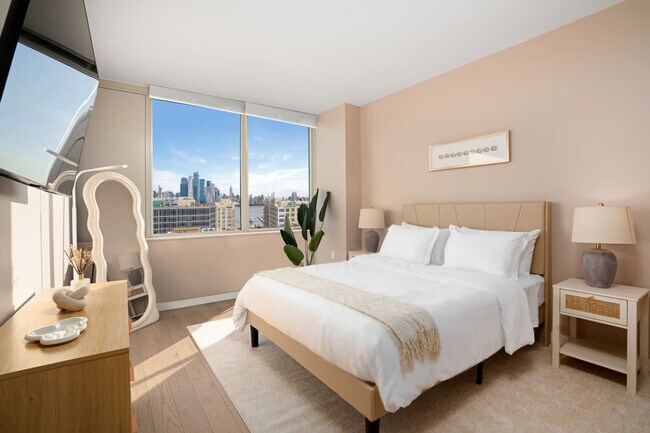 Building Photo - 629 Jefferson St