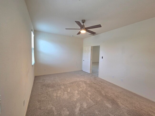 Building Photo - Move in Specials! Two weeks free rent! Beautiful 3-bed, 2-bath in North Cooper Canyon!