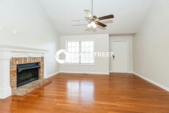 Building Photo - 3 Bedroom Pet-Friendly Home in SMYRNA, TN with Main Street Renewal