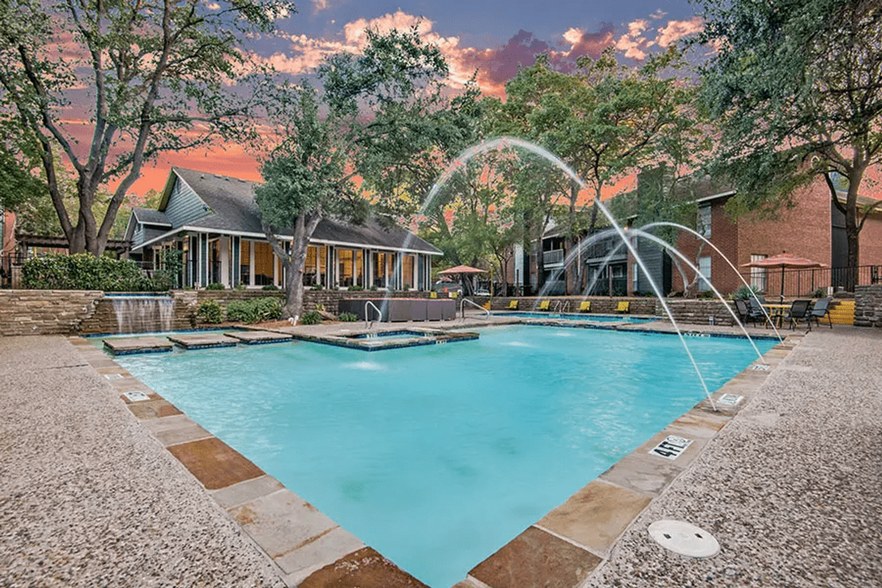 Resort-Style Pool - Cottonwood Dallas Apartments