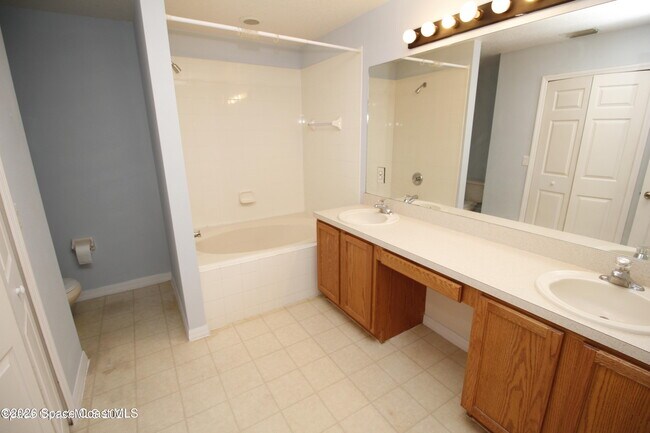 Building Photo - 1266 Buffing Cir SE