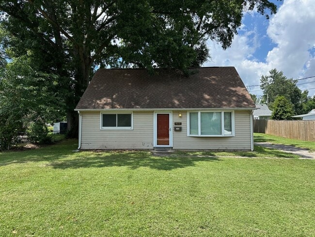 Primary Photo - House for rent: Four bedroom,One bath, sto...