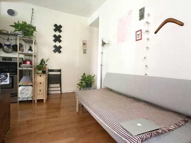 Building Photo - 421 Franklin Ave