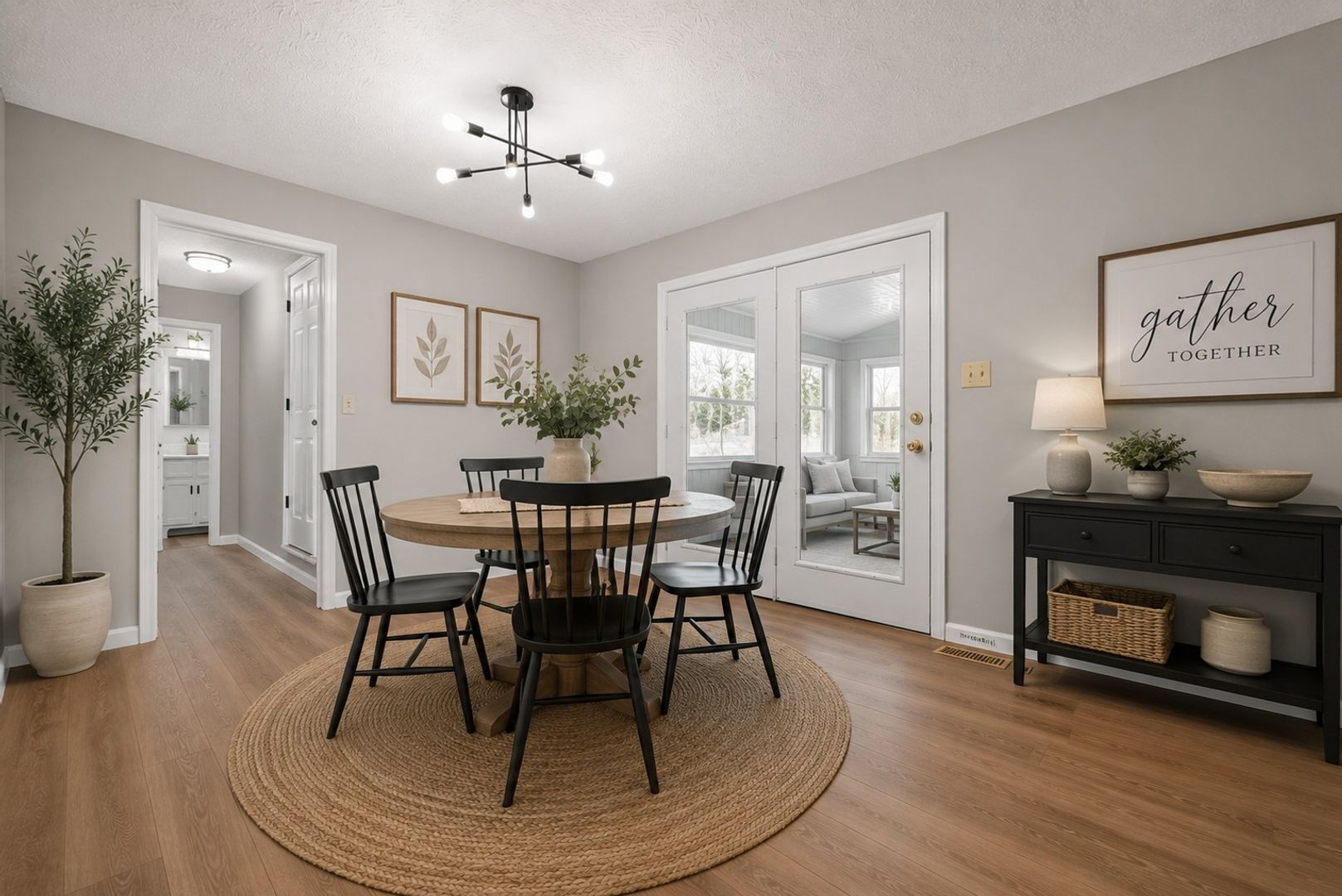 Building Photo - 305 Autumn Ridge Dr