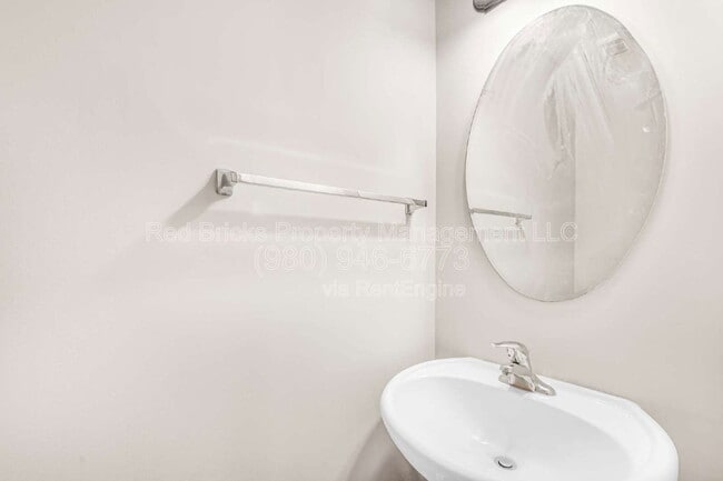 Building Photo - 11937 Elizabeth Madison Court