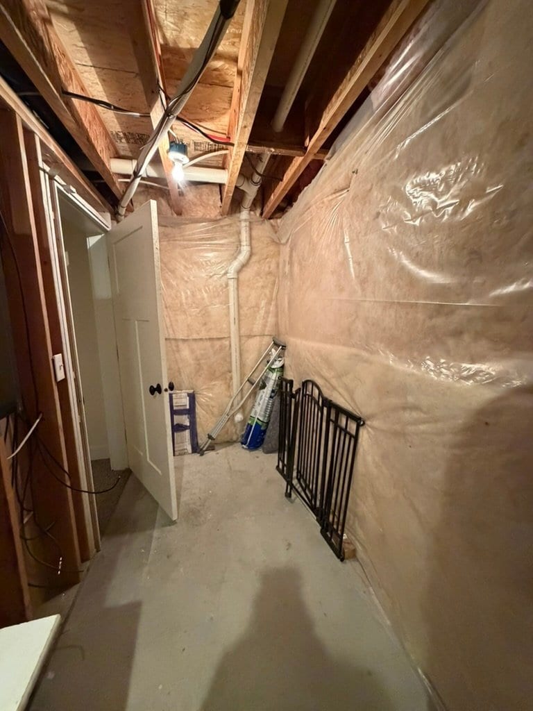 Building Photo - 272 N 135 W
