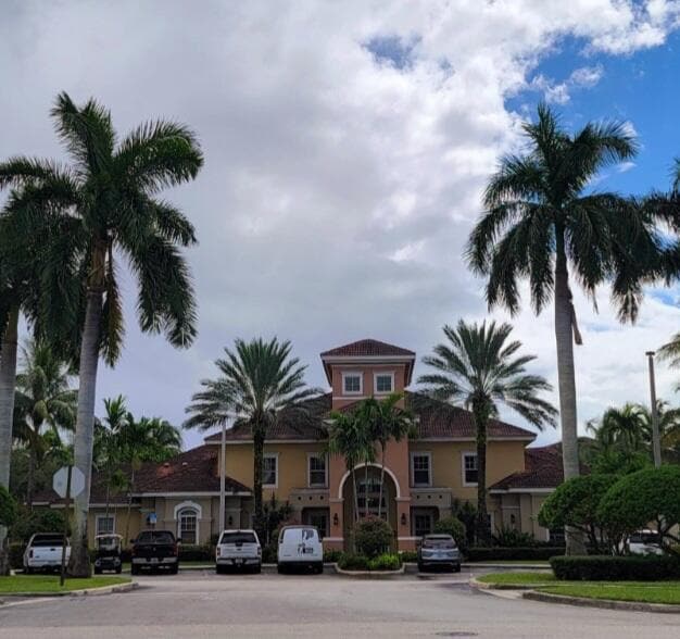 Building Photo - 6533 Emerald Dunes Dr