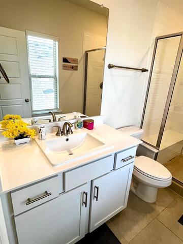 Building Photo - 294 Ukiah St