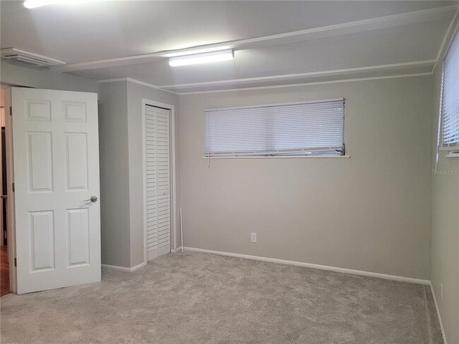 Building Photo - 13705 Jamaica Dr