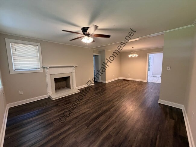 Building Photo - 2250 Gastonia Hwy