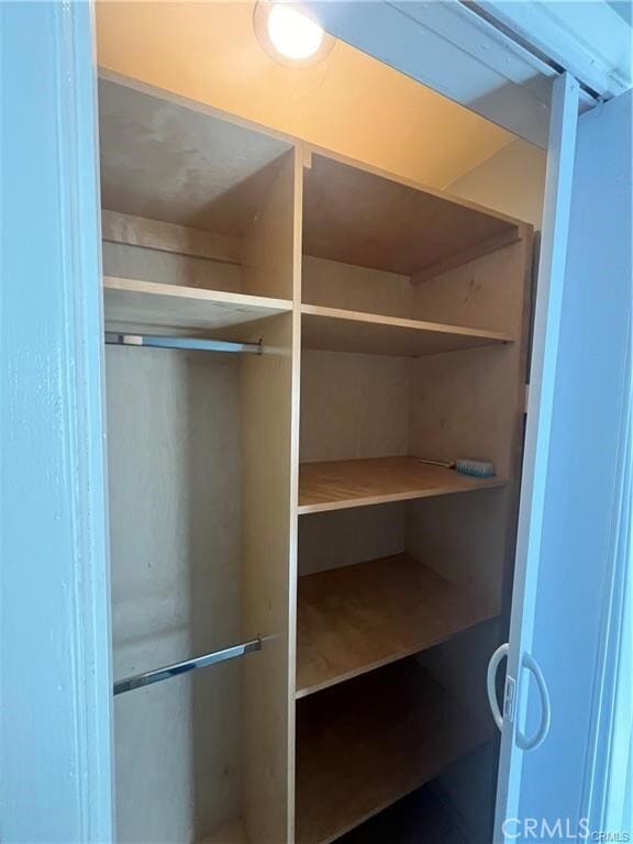 Building Photo - 12213 Pine St