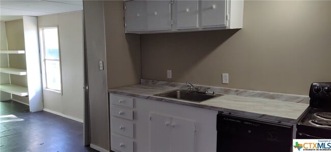Building Photo - 8926 Witter Ln