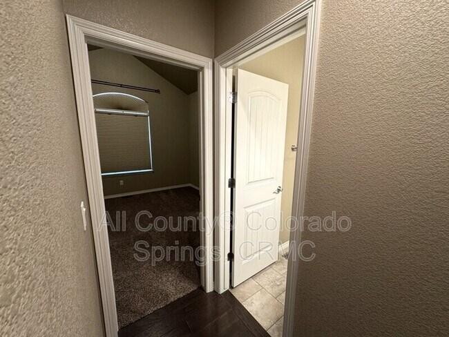 Building Photo - 17888 White Marble Dr
