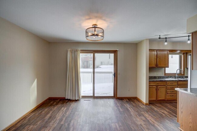 Building Photo - 3601 Basalt Ln