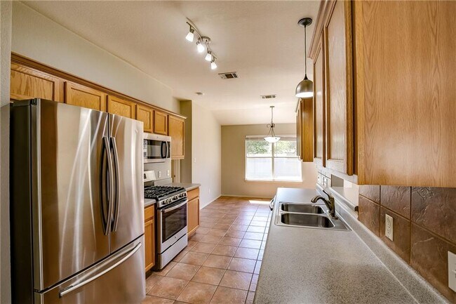 Building Photo - 4003 Mayfield Cave Trail