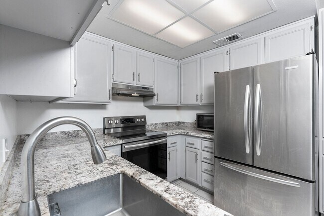 Building Photo - 5413 Allan Ct-