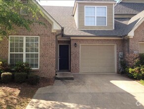Building Photo - 526 Reach Dr