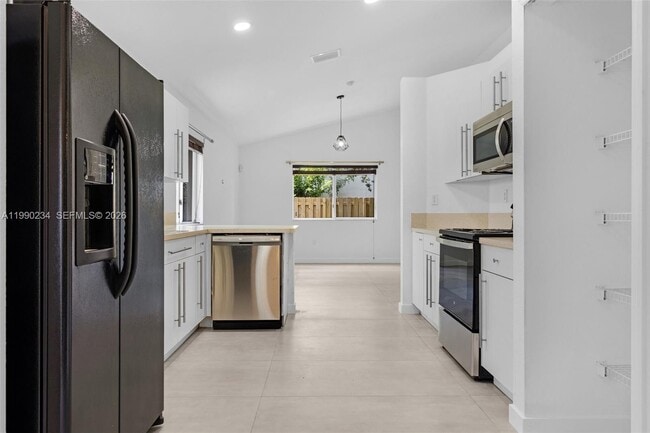 Building Photo - 9264 SW 209th Terrace