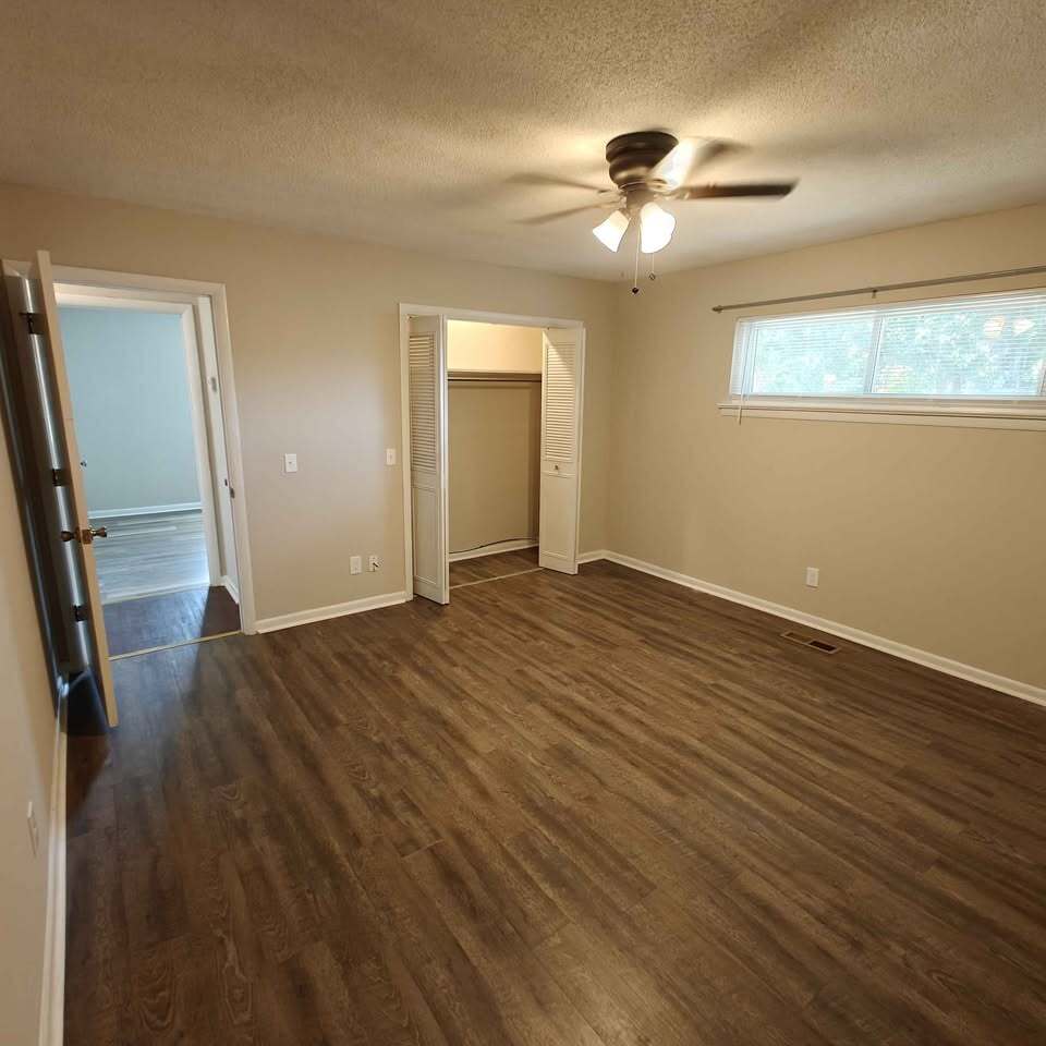 Building Photo - 4001 Lara Ln