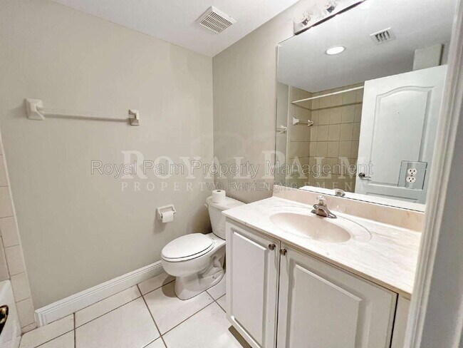 Building Photo - 4172 Castilla Circle