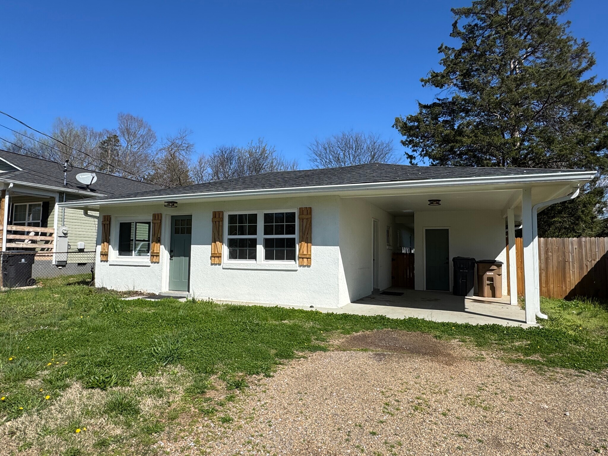 Building Photo - 1712 Vada Cir