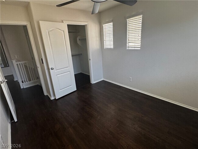 Building Photo - 9036 Silken Crests Ct