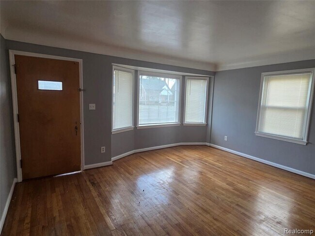 Building Photo - 1536 Hollywood St