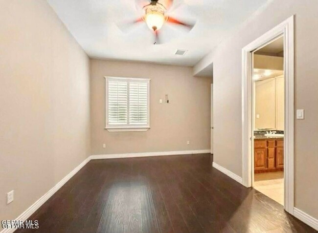 Building Photo - 13574 Emerald Falls Dr