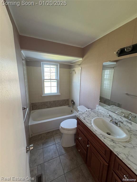 Building Photo - 26122 Beverly Rd