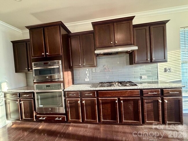 Building Photo - 1722 Spears Dr NW