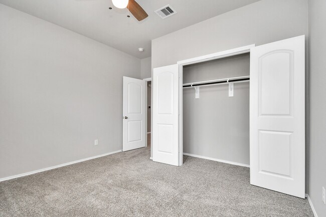 Building Photo - 13967 Leigh Lake Ln