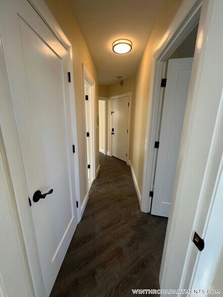 Building Photo - 90 Winthrop Shore Dr