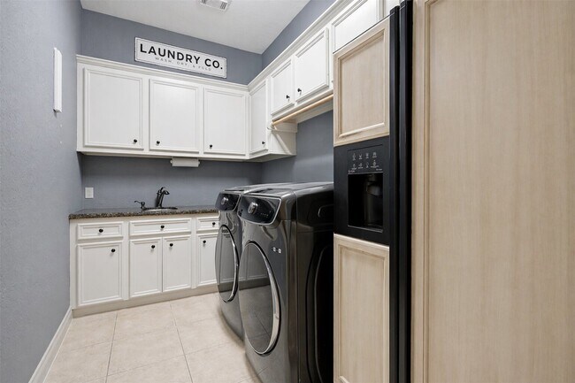 Building Photo - 6915 Sandwedge Point Ct