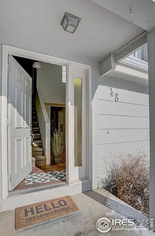 Building Photo - Cozy 2 Bedroom Townhome in West Fort Collins