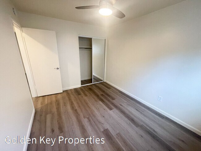 Building Photo - Completely Remodeled Two Bedroom Blocks fr...